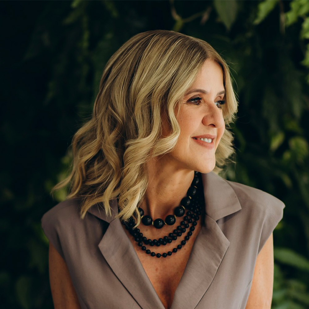 Prepare-se para desvendar os segredos de um design de interiores que não apenas decora, mas inspira, emociona e eleva.